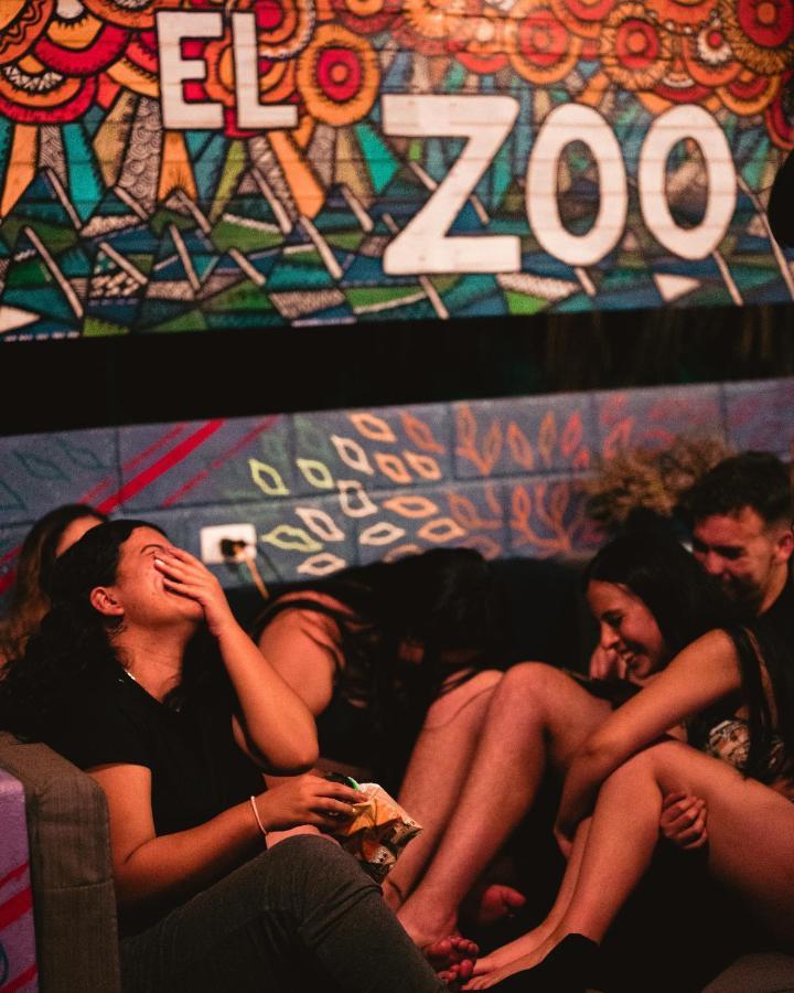 El Zoo Hostel, Bar & Pool 팔로미노 외부 사진